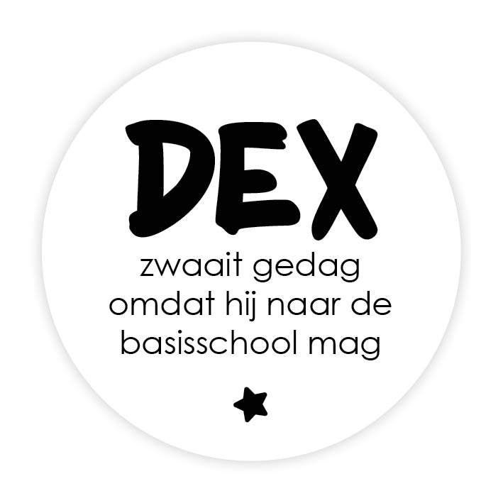 Traktatie sticker met naam | Zwaait gedag | Stoer